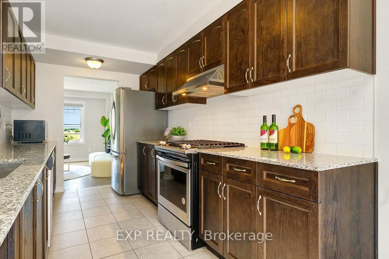 28584281/1700-maple-grove-road/stittsville-north/ottawa/ontario/K2S2R3_25