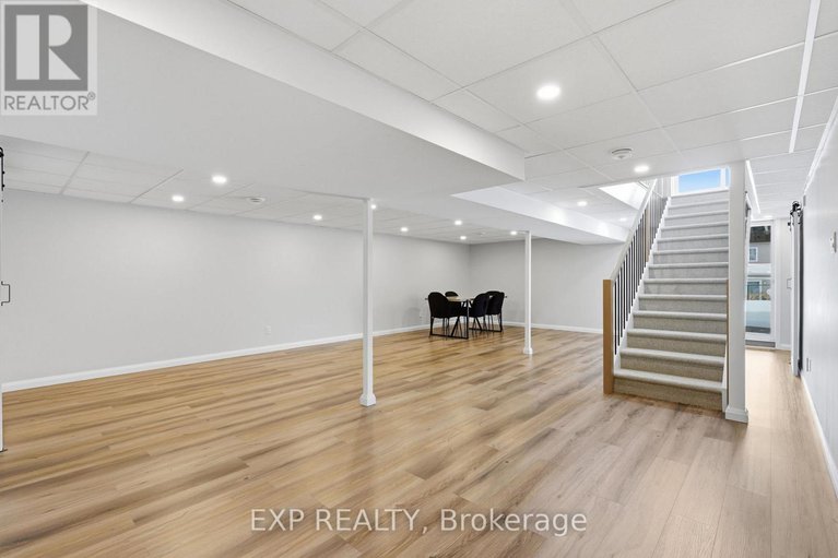 29381359/850-chapman-street/town-of-rockland/clarence-rockland/ontario/K4K1E6_22