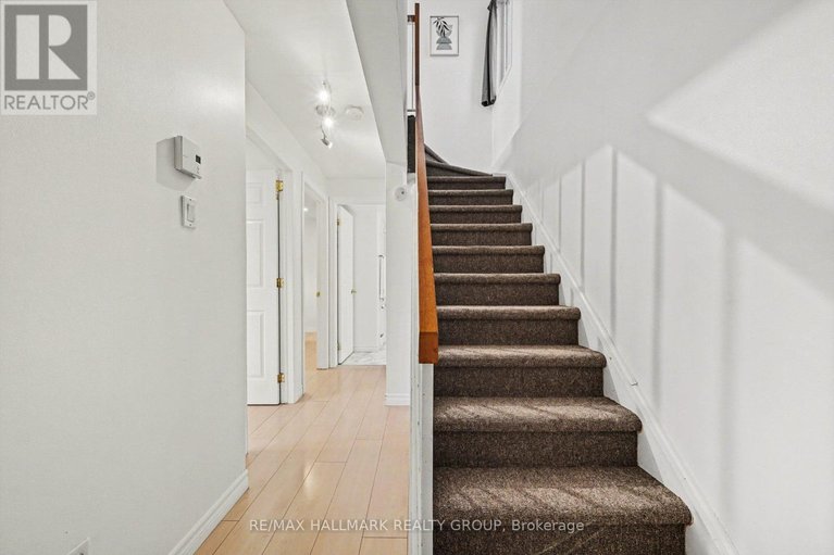 29650590/15-1204-shillington-avenue/carlington/ottawa/ontario/K1Z7Z4_15