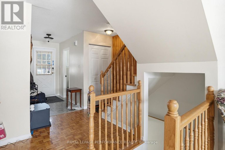 29371477/94-249-romulus-private/carson-meadows/ottawa/ontario/K1K3Y2_5