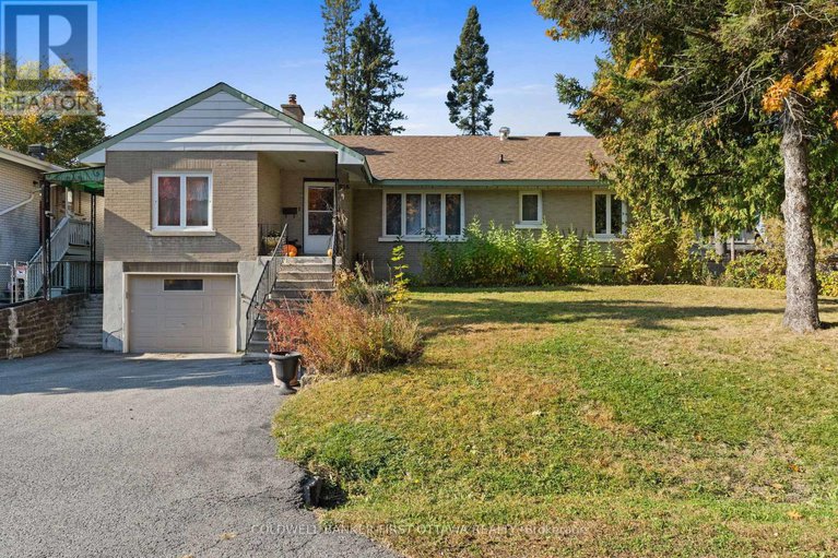 878 Ivanhoe Avenue