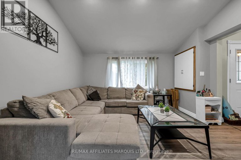 28975262/21895-seguin-mill-street/north-glengarry-kenyon-twp/north-glengarry/ontario/K0B1H0_3