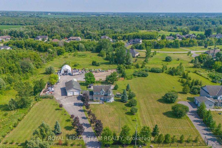 28628335/7474-mitch-owens-road/osgoode-twp-north-of-reg-rd-6/ottawa/ontario/K4P1K9_47