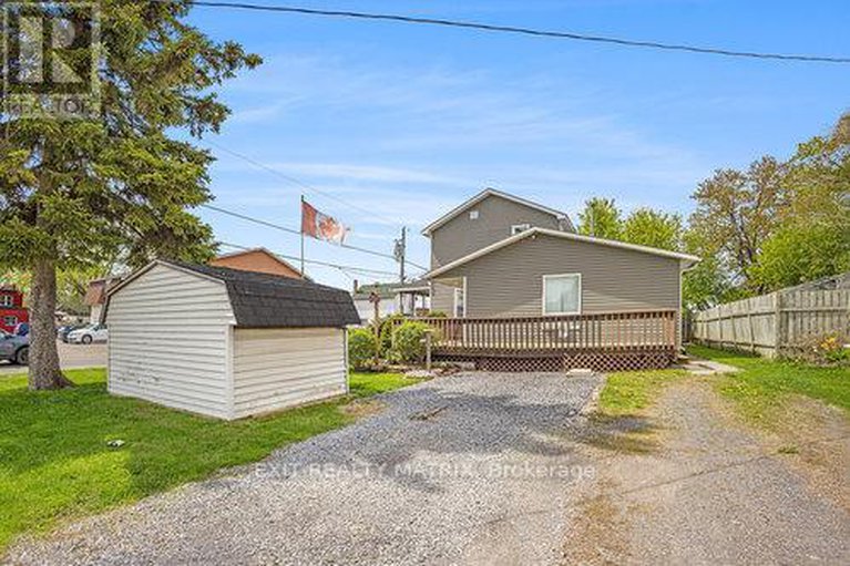 28312365/203-castor-street/village-of-russell/russell/ontario/K4R1C7_24