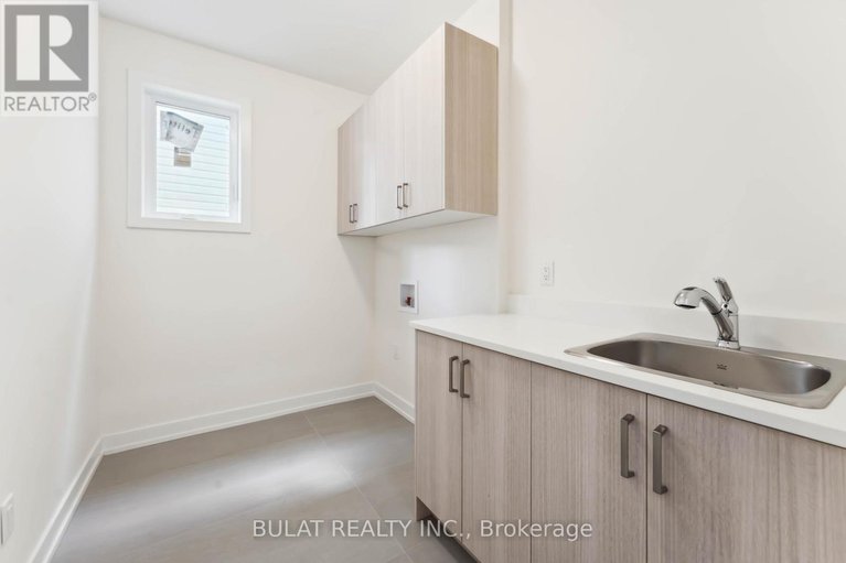 28281768/1361-kitchener-avenue/ellwood/ottawa/ontario/K1V6W1_11