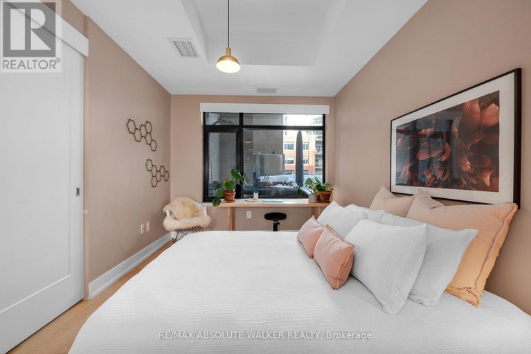 29397404/218-60-springhurst-avenue/ottawa-east/ottawa/ontario/K1S5V7_22