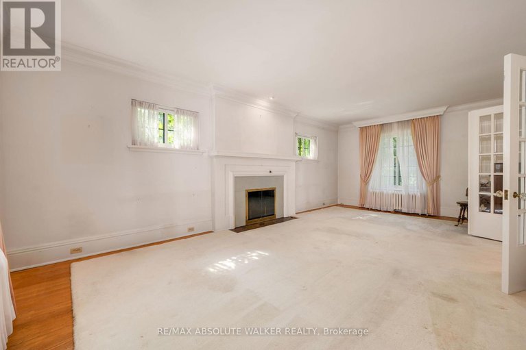 28422236/210-rideau-terrace/lindenlea/ottawa/ontario/K1M0Z2_9
