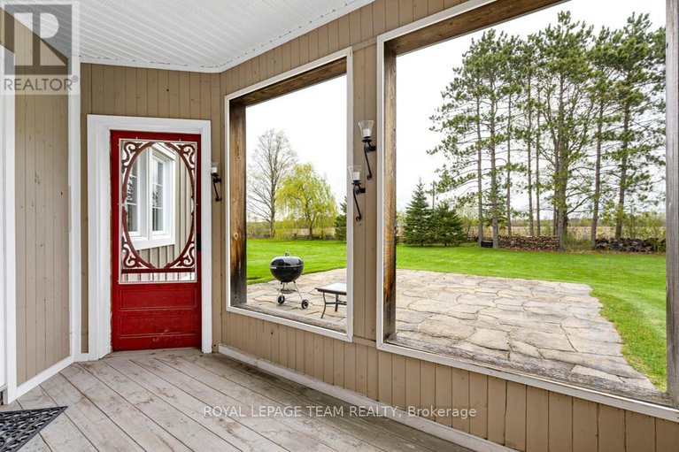 29244168/1285-craig-road/north-grenville-twp-kemptville-south/north-grenville/ontario/K0G1S0_18