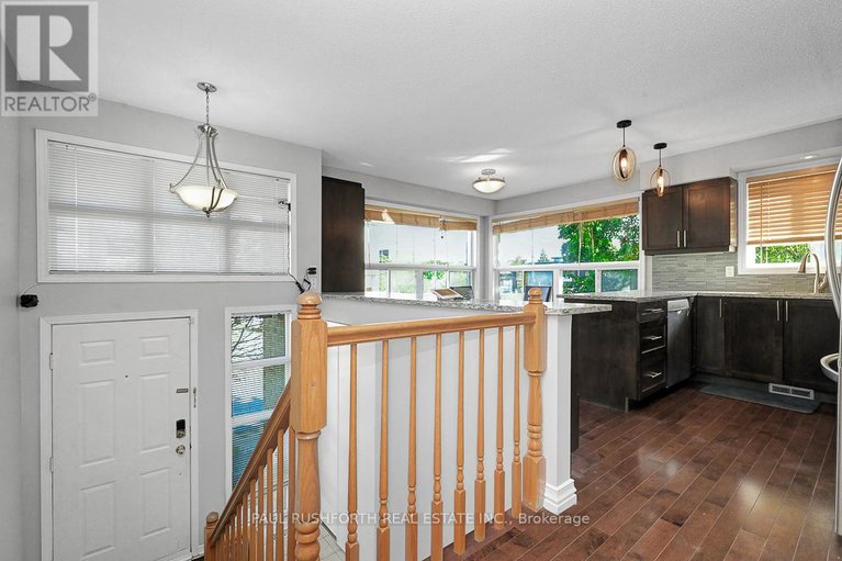 28996467/216-forward-avenue/mechanicsville/ottawa/ontario/K1Y1L2_3