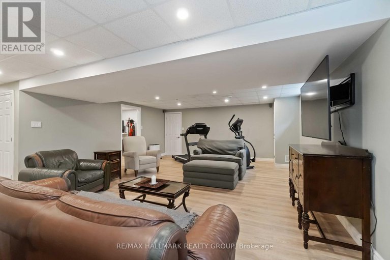 29066036/2030-kingsley-street/clarencerockland-twp/clarence-rockland/ontario/K0A1E0_29