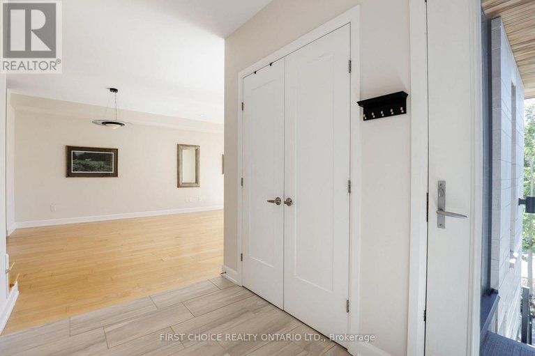28904417/127-clegg-street/ottawa-east/ottawa/ontario/K1S5P7_4