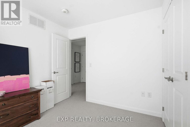 29133391/59-cherry-blossom-private/redwood-park/ottawa/ontario/K2H0C4_27