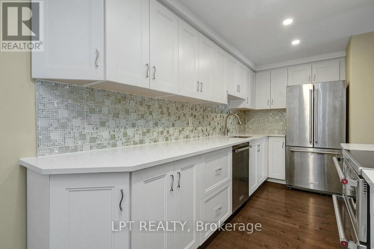 28822093/13-1121-bavlie-avenue/billings-bridge/ottawa/ontario/K1H8P3_17