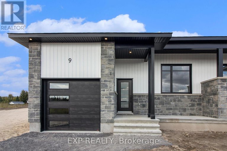 29080798/773-lacroix-road/clarencerockland-twp/clarence-rockland/ontario/K0A2A0_2