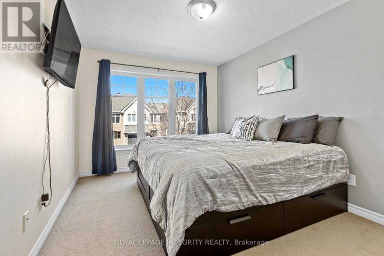 29670397/179-flat-sedge-crescent/blossom-parkkemp-parkfindlay-creek/ottawa/ontario/K1T0G9_23