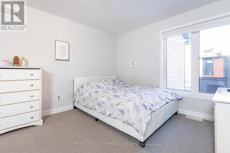 29090103/214-big-dipper-street/riverside-southgloucester-glen/ottawa/ontario/K4M0K5_35