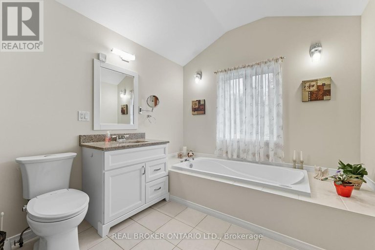 28936751/18-smith-road/north-grenville-twp-kemptville-south/north-grenville/ontario/K0G1T0_21