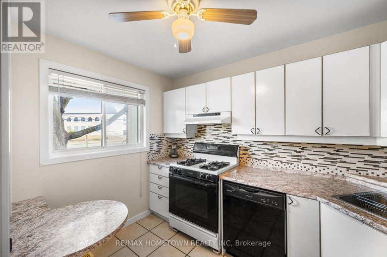 28783270/8b-sonnet-crescent/westcliffe-estates/ottawa/ontario/K2H8W6_7