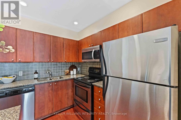 28316259/1206-200-besserer-street/sandy-hill/ottawa/ontario/K1N0A7_8