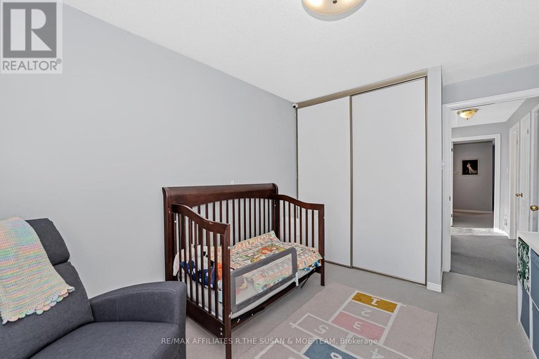 29307486/52-kenmare-place/cedargrovefraserdale/ottawa/ontario/K2J3L9_26