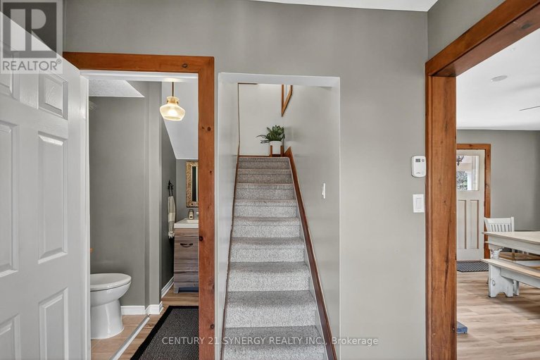 29587854/103-queen-charlotte-street/richmond/ottawa/ontario/K0A2Z0_30