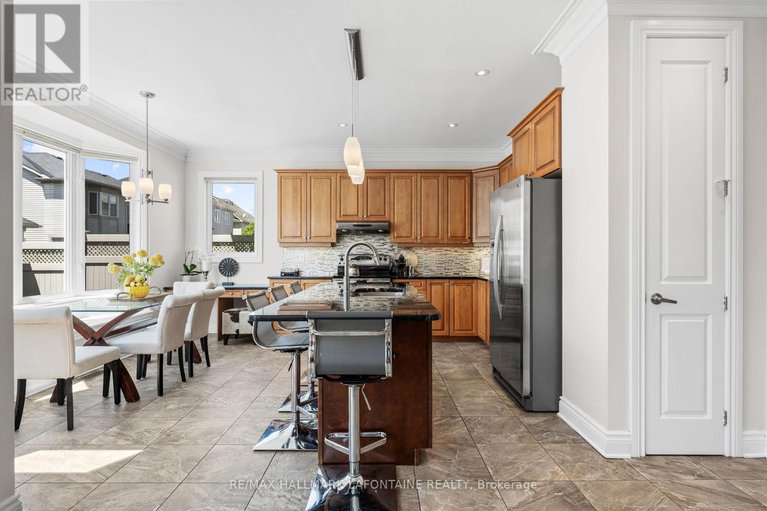 28389240/3202-river-rock-avenue/half-moon-bay/ottawa/ontario/K2J0T7_6