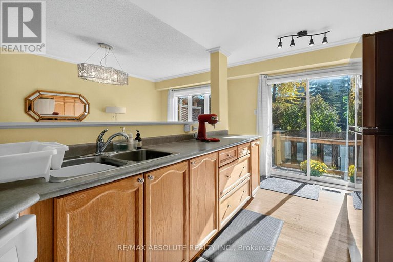 29041915/42-college-circle/castle-heights/ottawa/ontario/K1K4R8_20