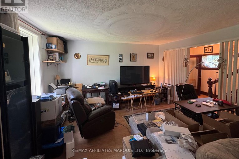 28637716/25-oak-street/lancaster/south-glengarry/ontario/K0C1N0_14