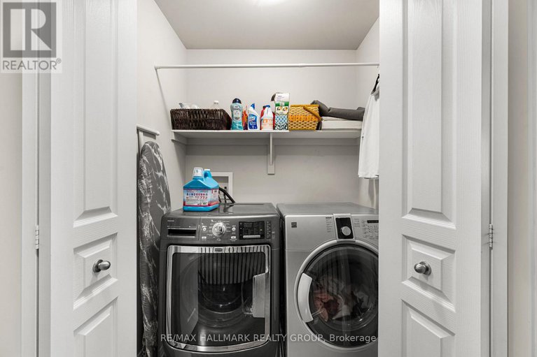 29150992/311-travis-street/mer-bleuebradley-estatesanderson-park/ottawa/ontario/K1W0E5_20