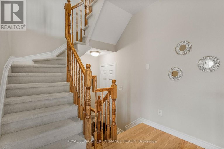 28773350/328-ballinville-circle/riverside-southgloucester-glen/ottawa/ontario/K4M0C4_6