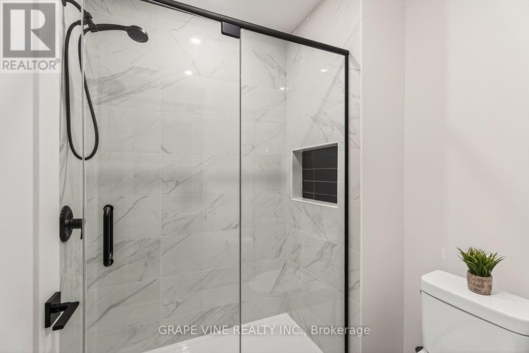 29432305/106-maplestone-drive/north-grenville-twp-kemptville-east/north-grenville/ontario/K0G1J0_33