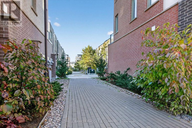 28991192/815-mikinak-road/cfb-rockcliffe-and-area/ottawa/ontario/K1K4Z9_49