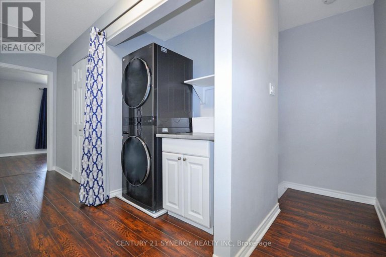 28866078/16-50-greenbank-road/leslie-park/ottawa/ontario/K2H8R3_28