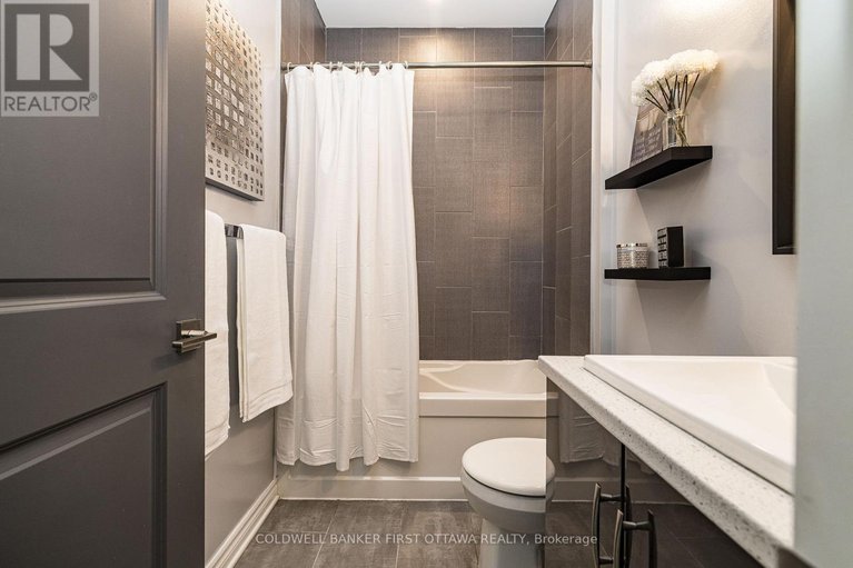 29400692/120-stirling-crescent/north-grenville-twp-kemptville-east/north-grenville/ontario/K0G1J0_27