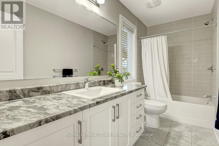 28644508/879-percival-crescent/mahogany-community/ottawa/ontario/K4M0G3_28