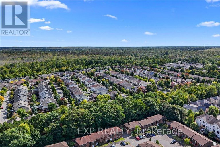 29082044/3166-stockton-drive/blossom-parkkemp-parkfindlay-creek/ottawa/ontario/K1T1S1_36