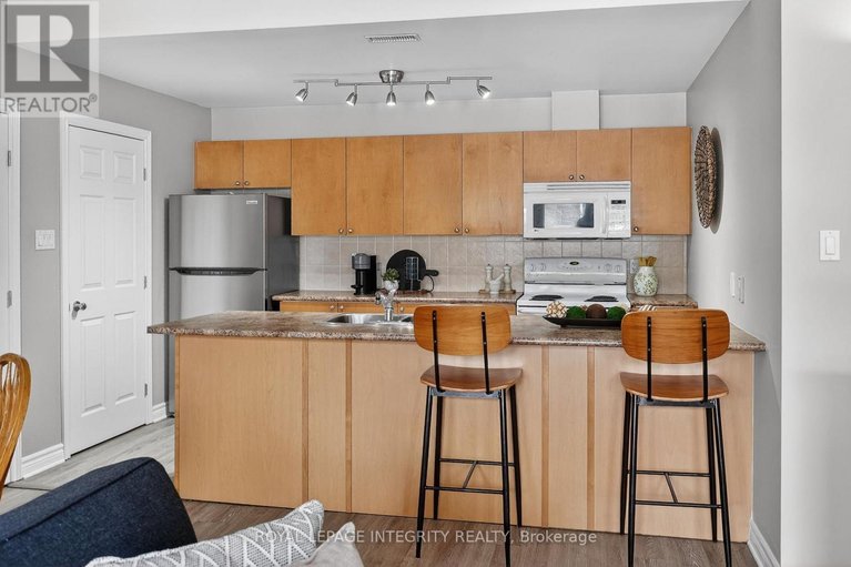 29575085/e-156-waterbridge-drive/barrhaven-east/ottawa/ontario/K2G7C6_9