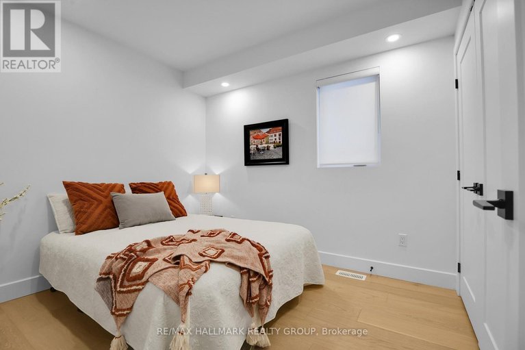 29464753/2167-rice-avenue/woodroffe/ottawa/ontario/K2A0C5_40