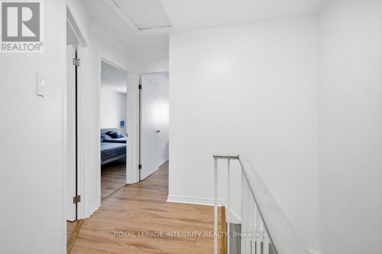 29253851/1985-woods-street/town-of-rockland/clarence-rockland/ontario/K4K1H7_20