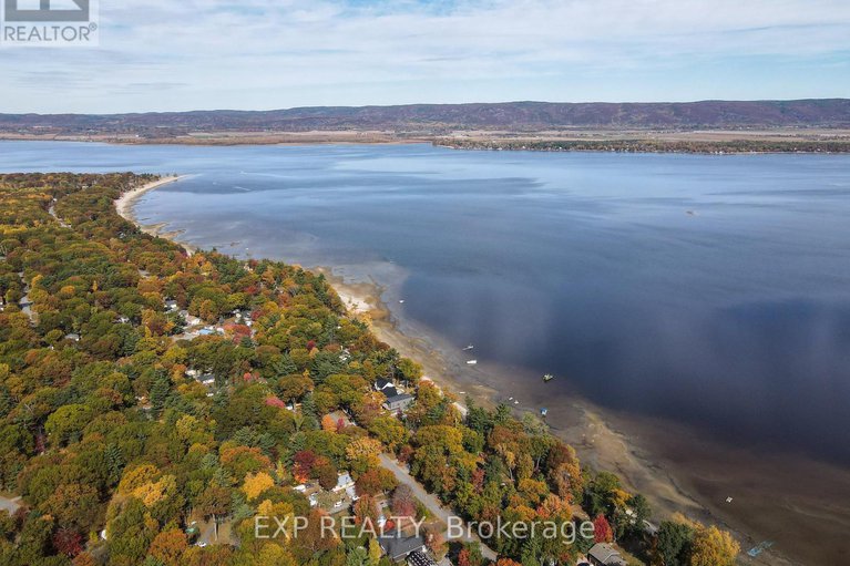 29017803/136-resthaven-avenue/constance-bay/ottawa/ontario/K0A3M0_34
