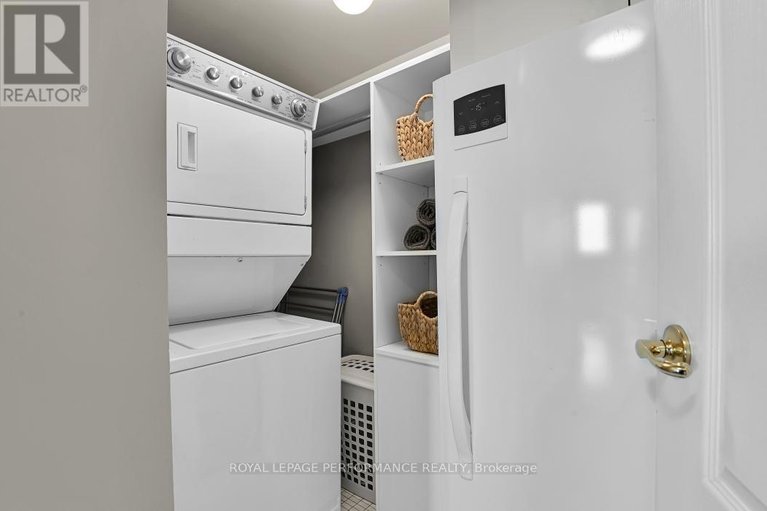 29539464/505-2650-southvale-crescent/sheffield-glenindustrial-park/ottawa/ontario/K1B4S9_29