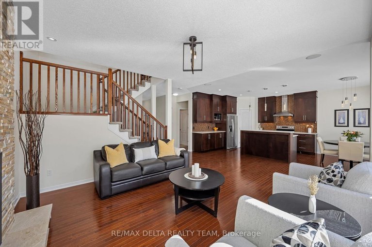 29661185/1889-montmere-avenue/notting-hillsummerside/ottawa/ontario/K4A0E7_3