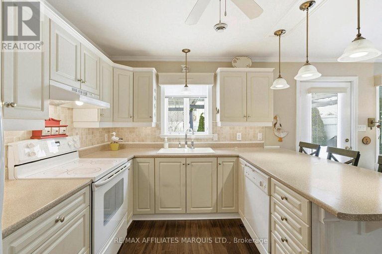 29381540/47-barnhart-drive/long-sault/south-stormont/ontario/K0C1P0_18