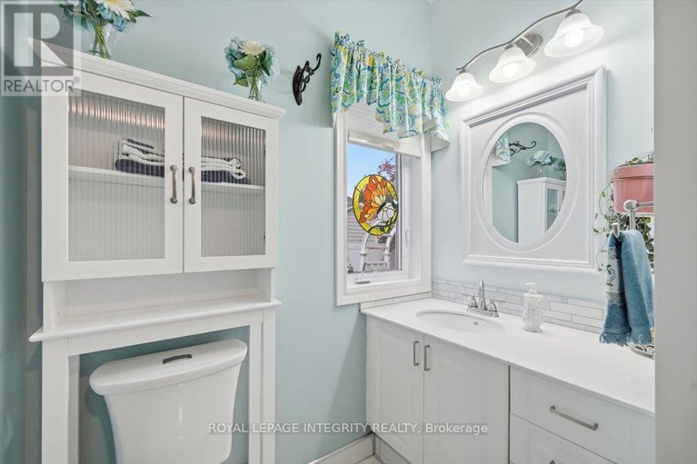 29339482/1030-valin-street/fallingbrookgardenway-south/ottawa/ontario/K4A4X7_27