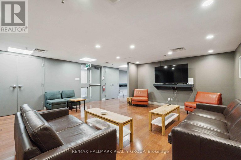 28275203/308-470-laurier-avenue-w/ottawa-centre/ottawa/ontario/K1R7W9_21