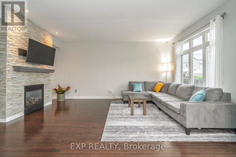 28588518/679-rockrose-way/blossom-parkkemp-parkfindlay-creek/ottawa/ontario/K1T0L7_13
