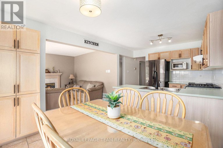 28620821/36-nakota-way/longfields/ottawa/ontario/K2J4M3_13
