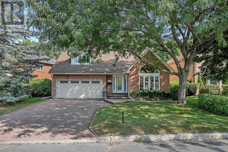 28845636/1725-autumn-ridge-drive/chapel-hill/ottawa/ontario/K1C6Z1_1