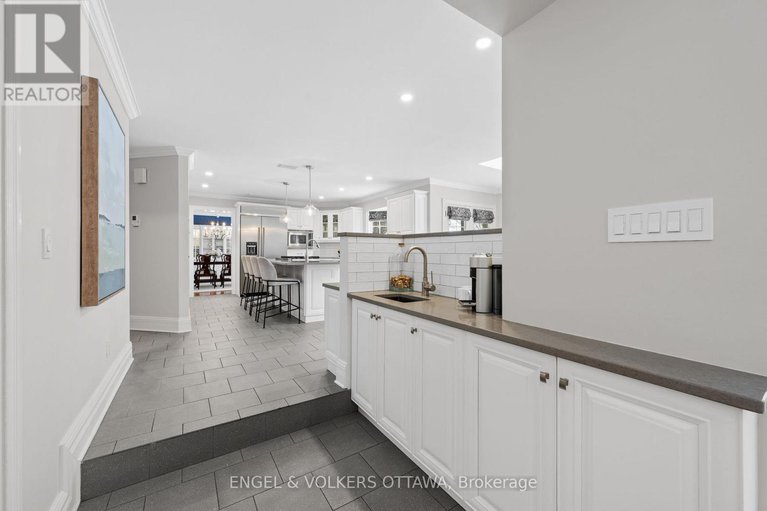 29300767/2-eagle-chase-court/cedargrovefraserdale/ottawa/ontario/K2J3N5_19