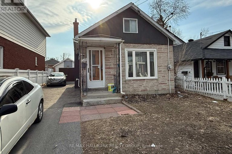 29583769/538-broadhead-avenue/westborohampton-park/ottawa/ontario/K1Z5S1_1